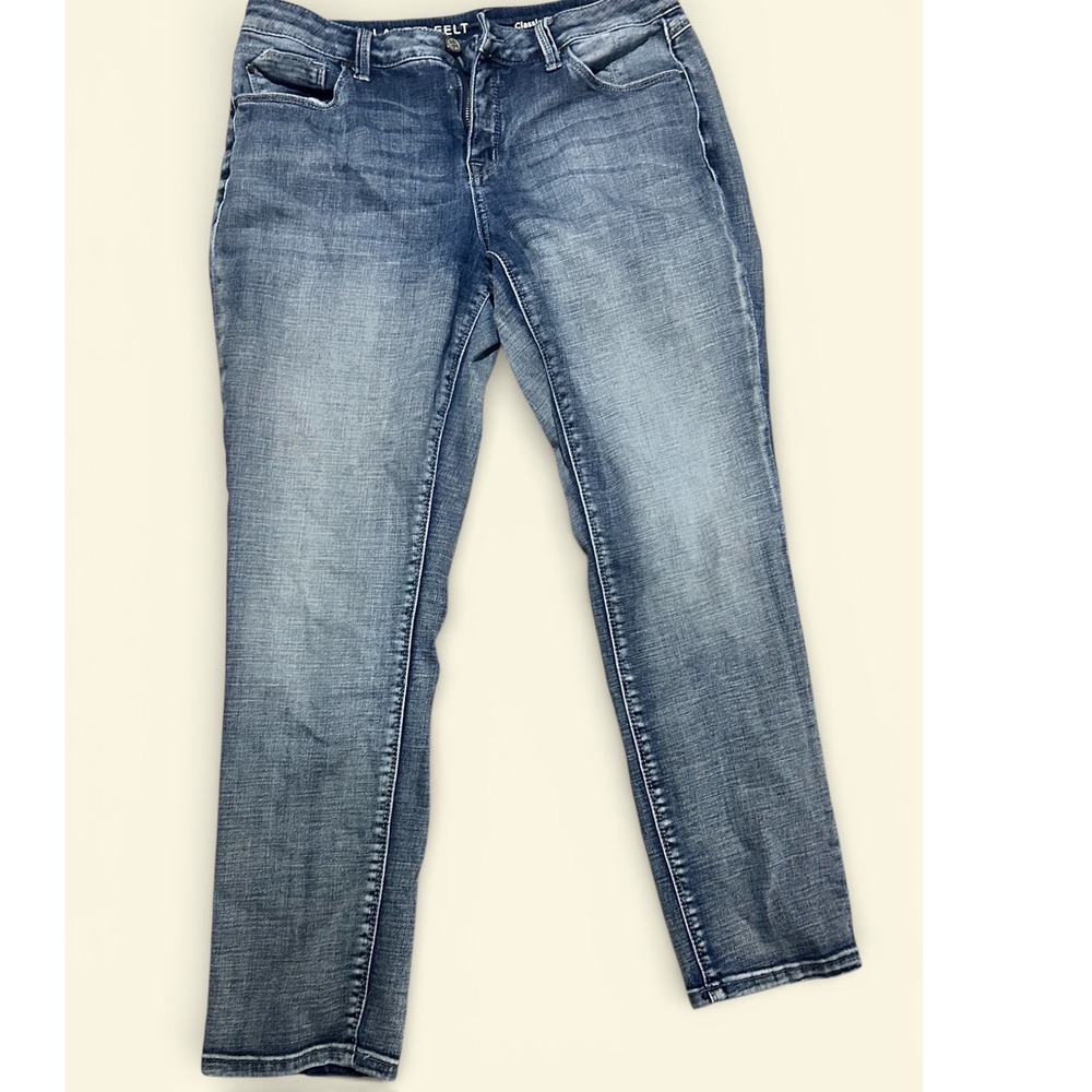 Laurie Felt Women's Boyfriend Jeans - Faded Blue Wash